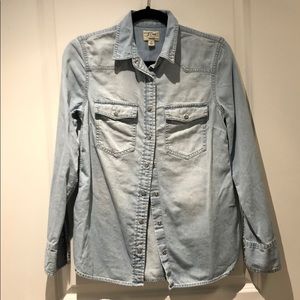 Denim top( free with purchase of 2 or more items)